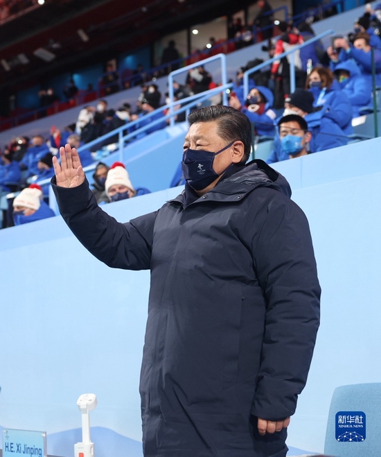 2��4�����������ڶ�ʮ�Ľ춬������ƥ���˶��ῪĻʽ�ڹ���������¡�ؾ��С����ǹ�����ϯϰ��ƽ����ϯ̨�����һ������⡣�»������ ���� ��