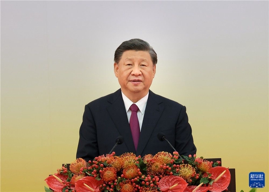 7��1�����磬��ף��ۻع����25������������ر�������������������ְ��������ۻ�չ����¡�ؾ��С��й���������ǡ�������ϯ�������ί��ϯϰ��ƽ��ϯ��������Ҫ�������»������ Ҧ��ΰ ��