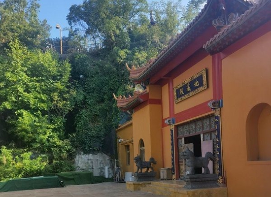 �����ձ�ս����λ�������µزص�