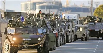 9��4�գ�Լ100���¹�ʿ����40��ս���ִ�������