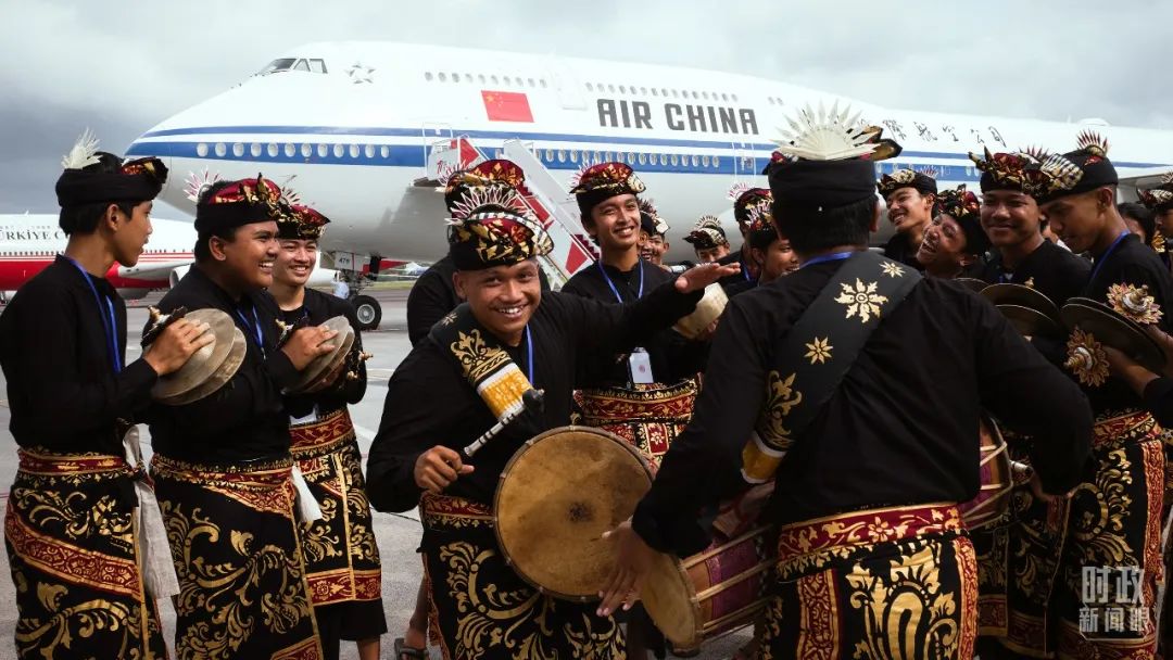 ��ӡ�ᵱ��Ⱥ���ظ����軶ӭϰ��ϯ�ִ���嵺������̨���Ӽ������������㣩